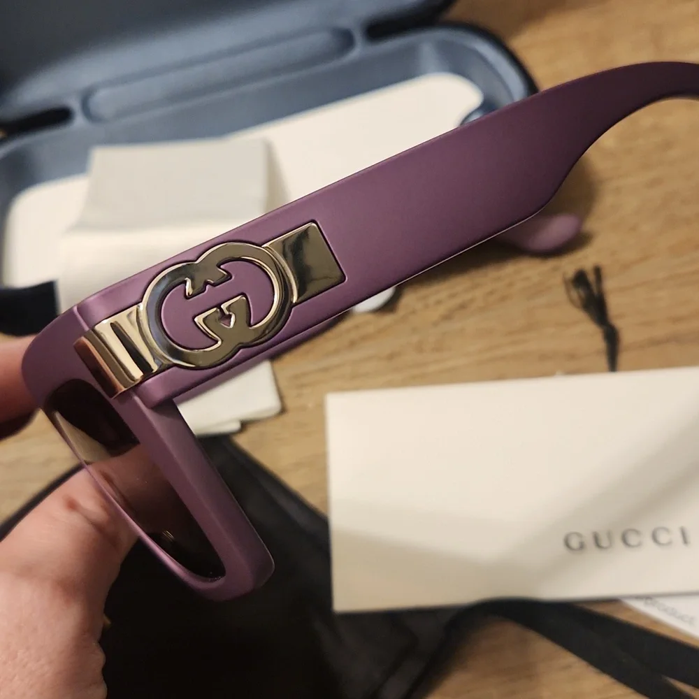 Gucci Purple Sunglasses - Picture 3 of 7
